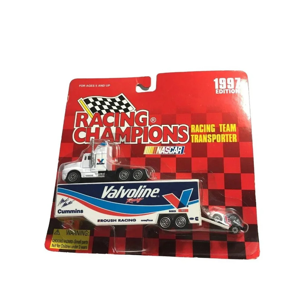 1997 Racing Champions Mark Martin Valvoline Stock Car with Team Transporter 1/64